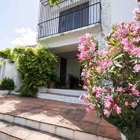 Holiday home Cortijo Artist Paradise *