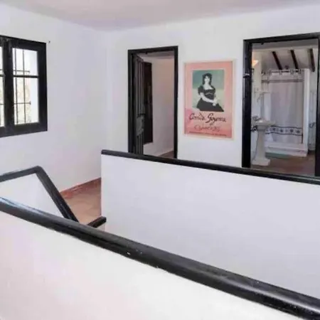 Cortijo Artist Paradise Holiday home *