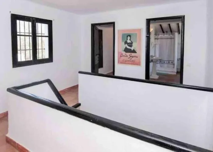 Cortijo Artist Paradise بيت للعطل *